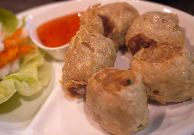 Thai Izakaya Chaodin photo 3