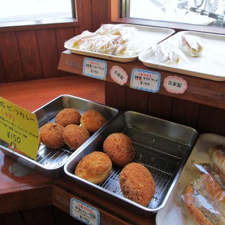 ベーカリー寿屋_2