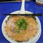 来来亭 - こってりラーメン(麺粉落とし)