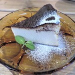 木のした料理店 - バスクチーズケーキ