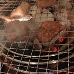 炭火焼肉 ホルモン やま元 - 