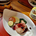 菜食 左ェ門 - 料理写真:豚肉ブルーベリーソースが爽やか