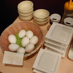 レストラン オーベル - 生卵、納豆