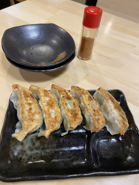 飛騨高山ラーメン もん吉 本店 もんきち 運動公園 ラーメン 食べログ