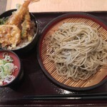 つぼみ家 - ミニ天丼セット¥580（大盛り＋¥90）