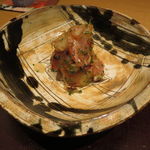 神保町 傳 - 甘海老とイサキのお造り、二日寝かせて