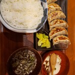 肉汁餃子のダンダダン - 