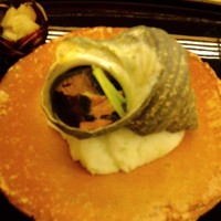 日本料理 はなの - サザエの壷焼き