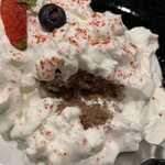 カフェ ソース - 大山ミルクのふわとろショートケーキ