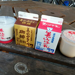 道の駅　ウッディー京北 - 美山牛乳