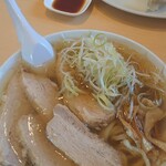 青竹手打ちラーメン 大和 - ねぎチャーシューメン