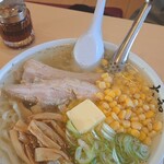 青竹手打ちラーメン 大和 - 塩バターコーンラーメン