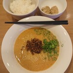 Mendokoro Minami - 汁あり担々麺(中)のしゅーまいセット
