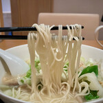 みこころ 無添加チャイナ935 - 【月替わり】色々野菜と豚肉の煮込み麺（塩味）1200