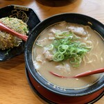 豚旨 うま屋 ラーメン - 