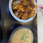 Katsuya - コクうま味噌カツ丼ととん汁大