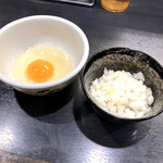 えどもんど - タマネギ＋生卵