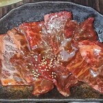 Yakiniku Dainingu Mirai - カルビ 780円 +税