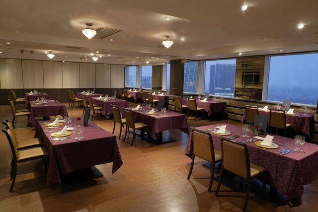 クルーズ クルーズyokohama 旧店名 横浜 クルーズ クルーズ 横浜 ダイニングバー 食べログ