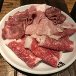 近江牛 焼肉 囘 - 