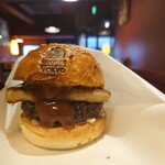 Burger Revolution Tokyo Wine & Bar - 