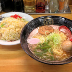 Ramenkogane - チャーハン・ラーメンセット900円