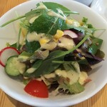 ボーノ - サラダです