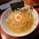 浜堂ラーメン - 麺のリフトアップ