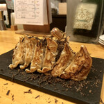 スタンドシャン食 -Tokyo 新橋虎ノ門- Champagne & GYOZA BAR - 