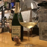 スタンドシャン食 -Tokyo 新橋虎ノ門- Champagne & GYOZA BAR - 