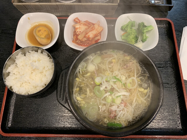 豆もやしクッパ専門店 ともこ 西武新宿 韓国料理 食べログ 豆もやしクッパ専門店 ともこ 西武新宿 韓国料理 食べログ