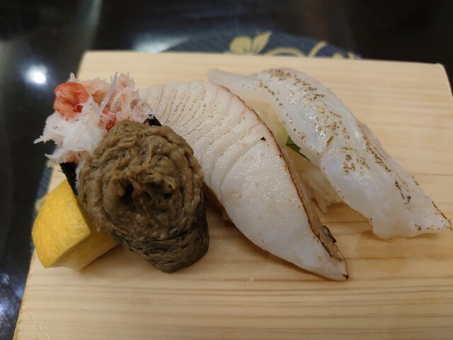 活魚廻転寿し 水天 原店 賀茂 回転寿司 食べログ 活魚廻転寿し 水天 原店 賀茂 回転寿司 食べログ