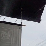 麺屋 たけ井 - 店頭屋根からミストシャワーが！(・。・;