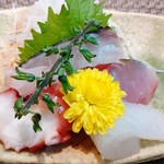 魚料理・もつ鍋  山咲き - 