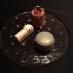 ガストロノミー ジョエル・ロブション - 