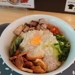 麺屋 超大吉 - まぜ大吉900円(味濃いめ、脂多め、麺硬め)