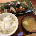 満天食堂 - 彩野菜と鶏黒酢あん定食