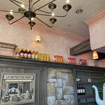 ブラッスリー・バーゼル 京王八王子駅前店 - 店内の一部