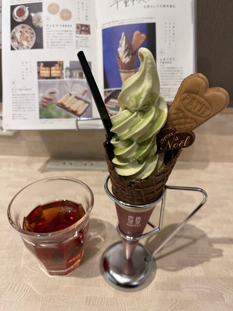 レオニダス 千里中央店 千里中央 チョコレート 食べログ
