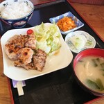 おちあい - 大山鶏もも(塩)定食