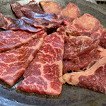 焼肉 叙庵 - 叙庵セットのお肉です。