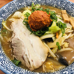 越後秘蔵麺 無尽蔵 - たっぷり野菜 辛味噌らーめん