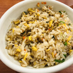 越後秘蔵麺 無尽蔵 - ミニチャーハン