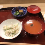 赤坂 菊乃井 - 昼懐石１２１００円。甘鯛御飯、金時人参すり流し。御飯は一見地味ですが、香ばしさや甘鯛の旨味が詰まっていて、とーっても美味しく、とてもたくさんいただきました（╹◡╹）（╹◡╹）