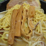 煮干し中華そば 一剣 - 極太と穂先