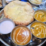 Himalaya Curry - チーズミールス￥1350