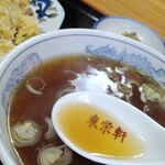 東栄軒 - スープ最高♪