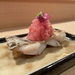 登喜和鮨 - 大洋酒造粕酢べにしぐれ大根 葱油塗り新潟産特大太刀魚