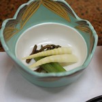 旅館 焼乃湯 - 季節の山菜盛り合わせ
