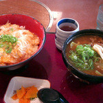 釜あげうどん  - カレー饂飩と丼のセット